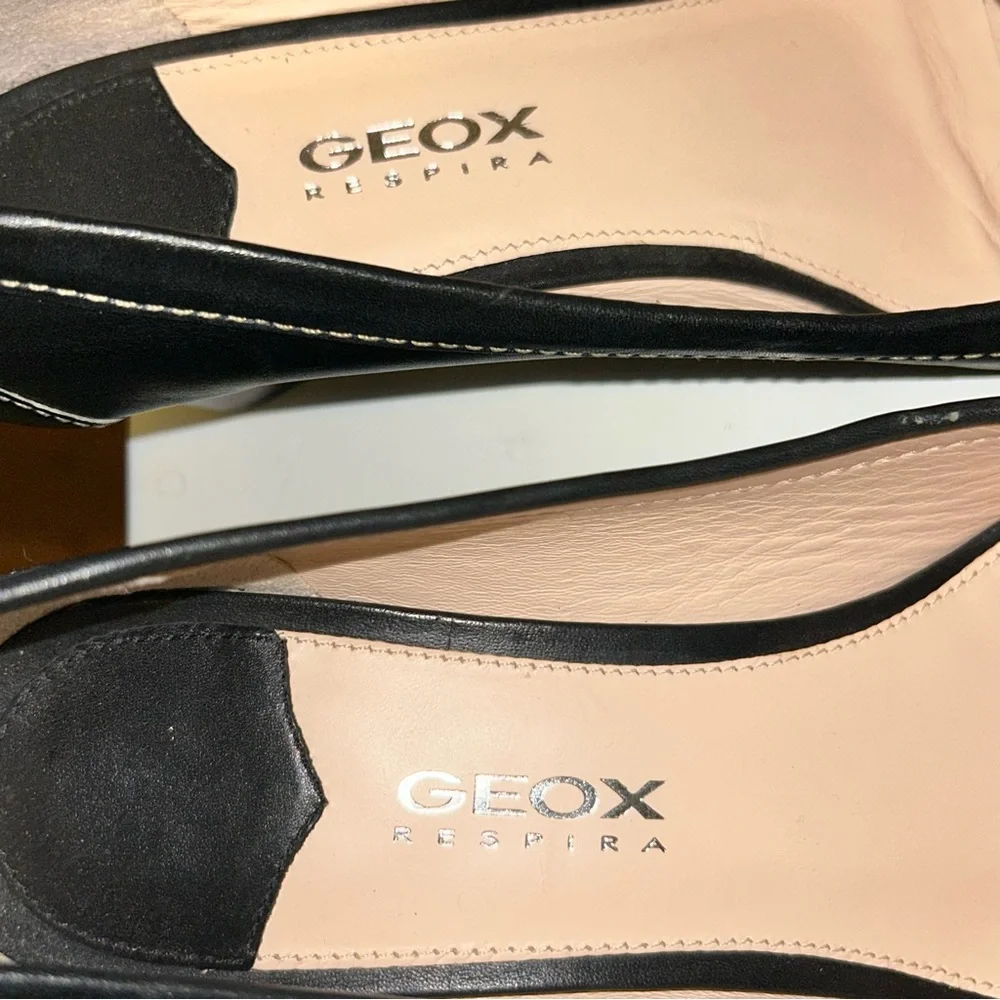 Geox heels size 39 1/2‎